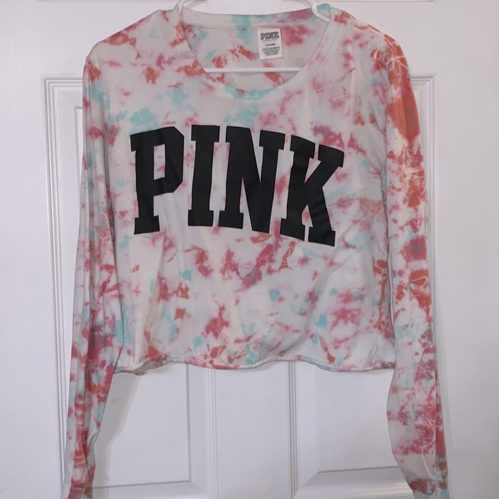 PINK Victoria’s Secret tie-dye long sleeved crop top Size women’s medium